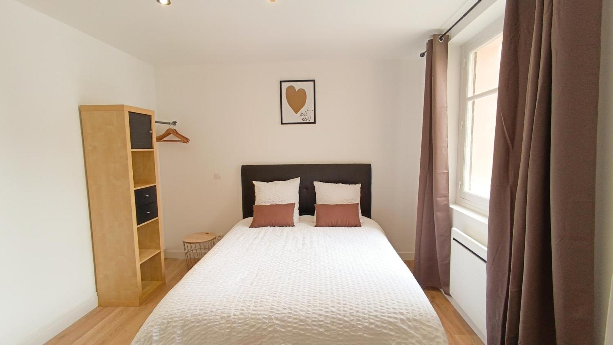 Foucault - Appartements - Au Coeur De Lourdes Luaran gambar